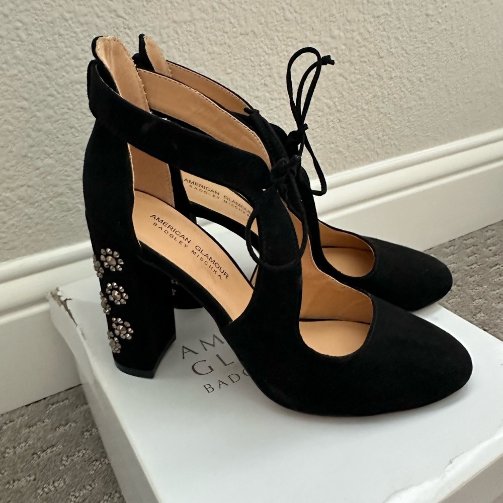 American Glamour by Badgley Mischka Abigail Women's High Heels 7 Black